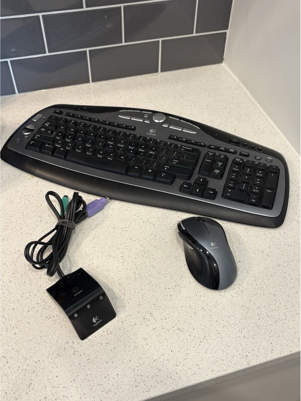 Logitech MX3000 9675530403 Wireless Keyboard, Mouse, Receiver Tested